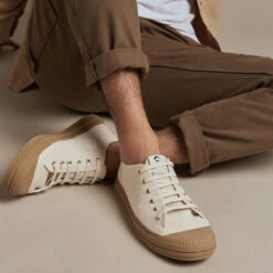 Pataugas ETCHE L/TWK H2H ECRU/GUM -Pataugas Boutique PE22 H Etche Low Workwear EcruGum 2